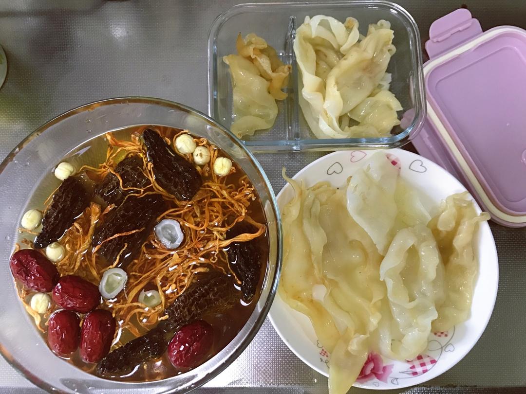 如何泡发花胶鱼胶？