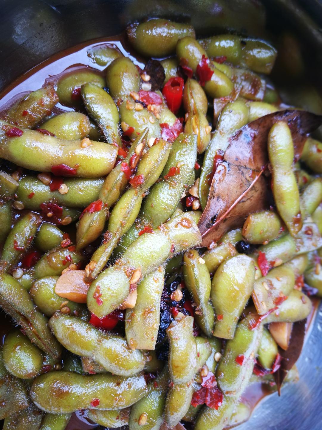 煮辣辣的毛豆的做法