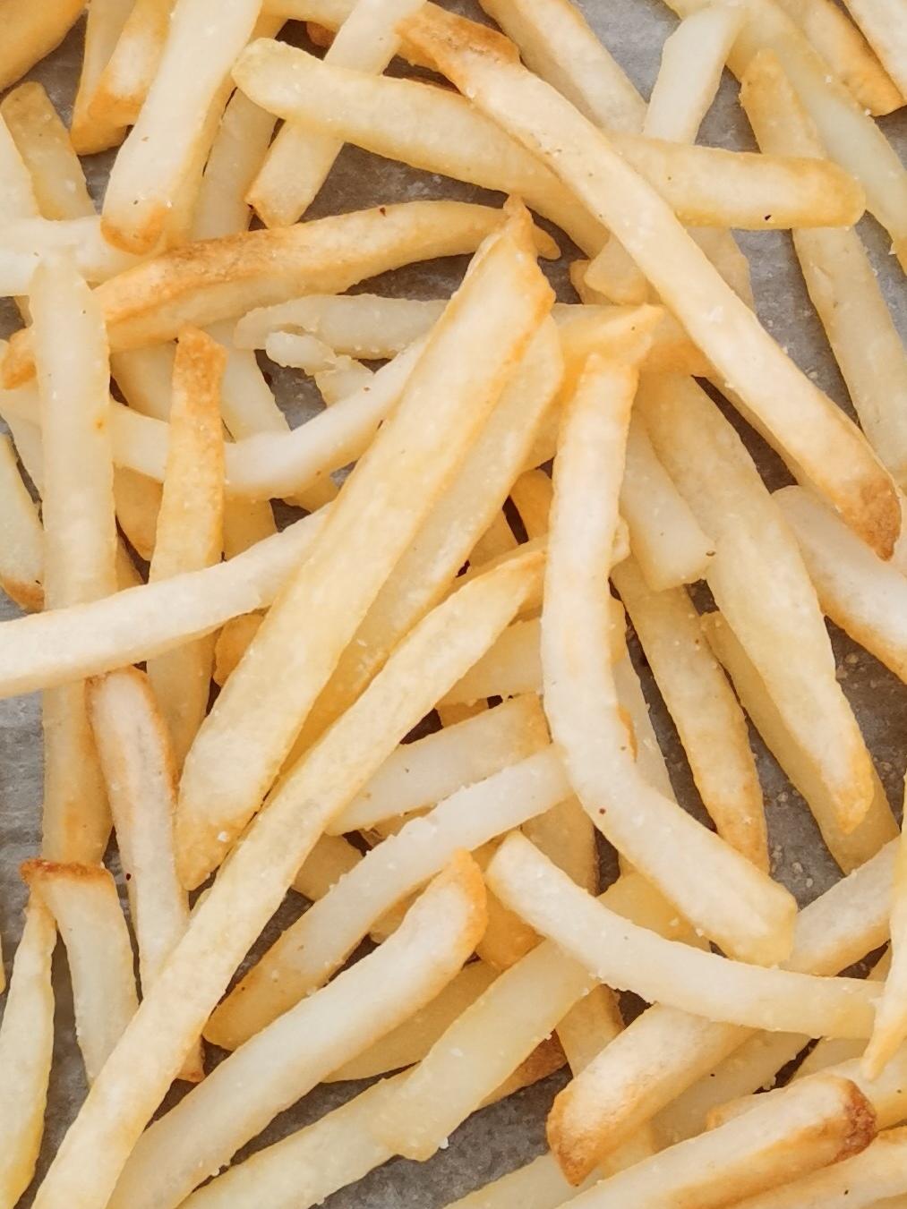 冷冻薯条烤熟🍟（空气炸锅）美味极了，堪比华莱士同款！