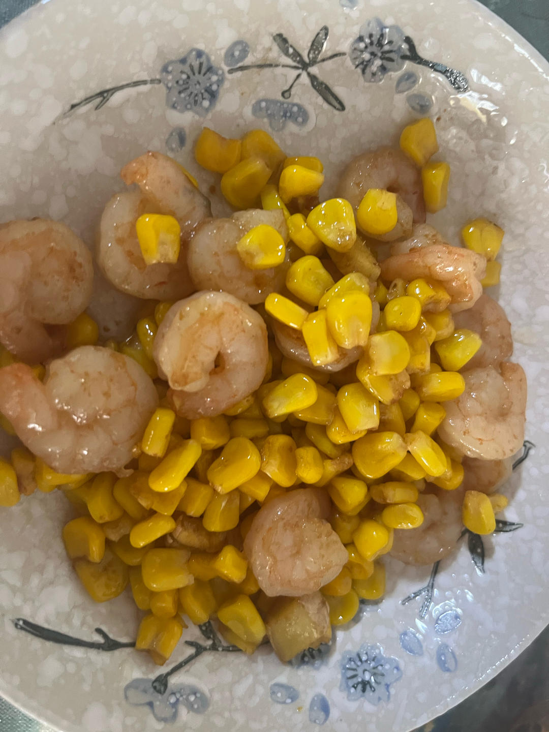 虾仁炒玉米粒
