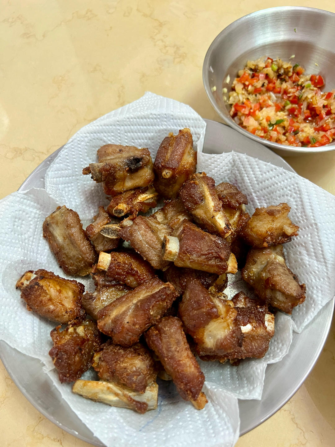 家庭版蒜香排骨