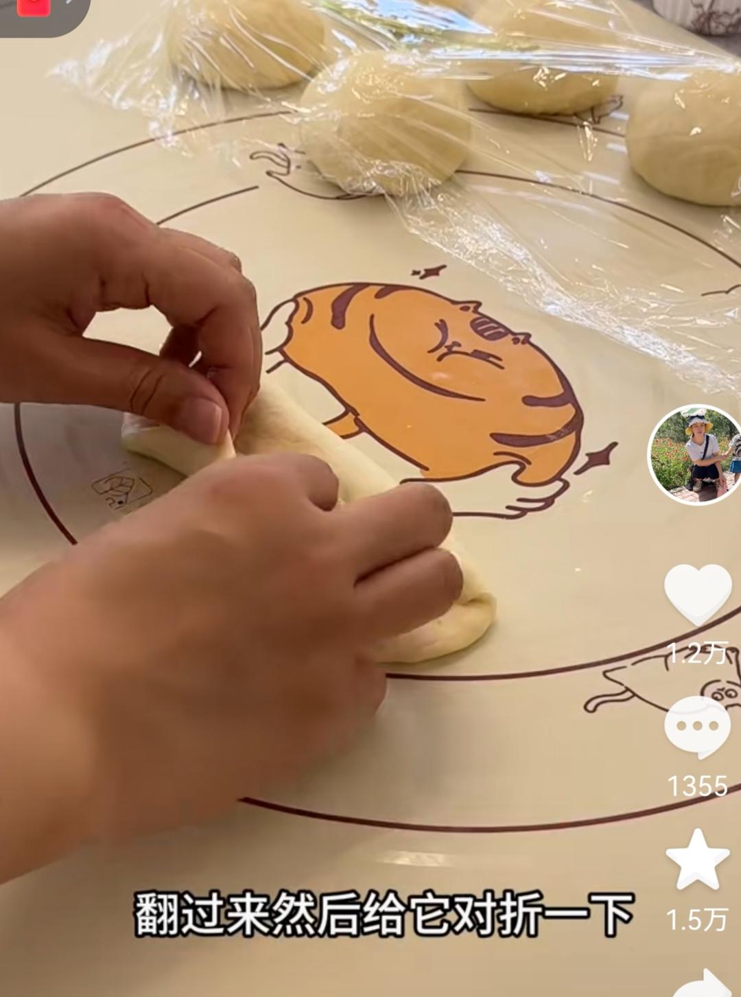 纯奶手撕吐司的做法 步骤1