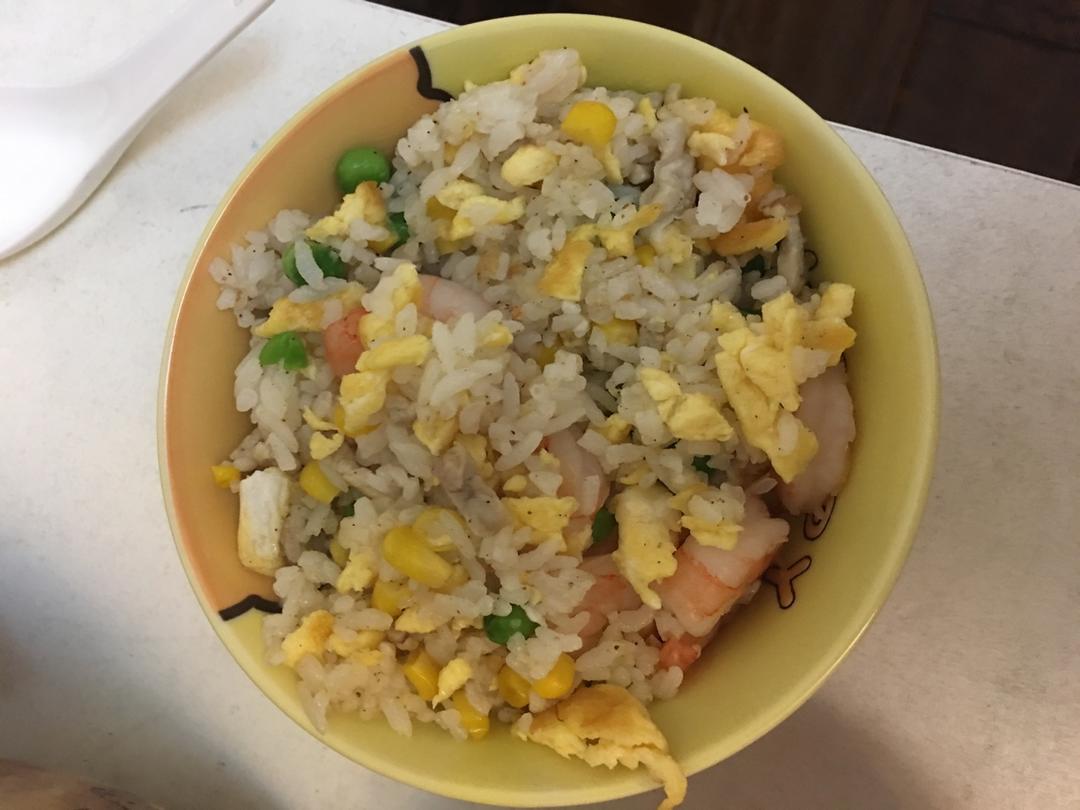 虾仁炒饭