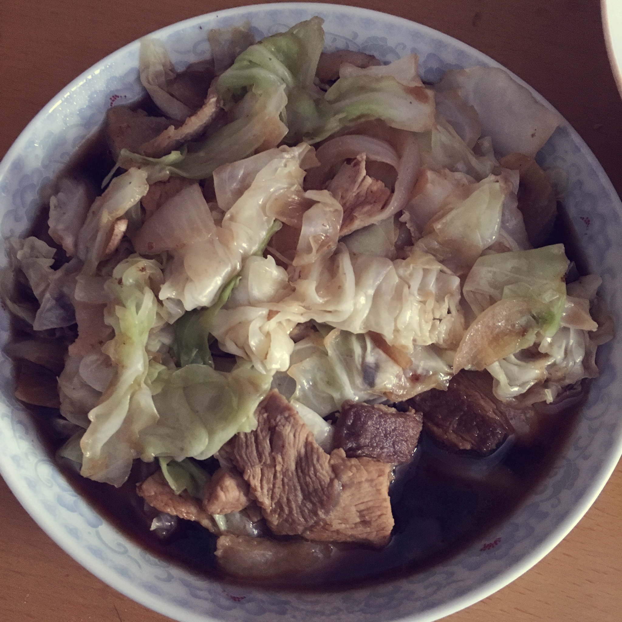 阿婆手撕包菜