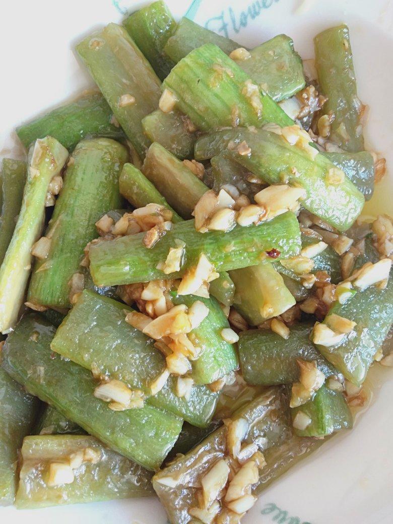 教你在家做丝瓜最好吃的做法，简单又营养，想不好吃都难