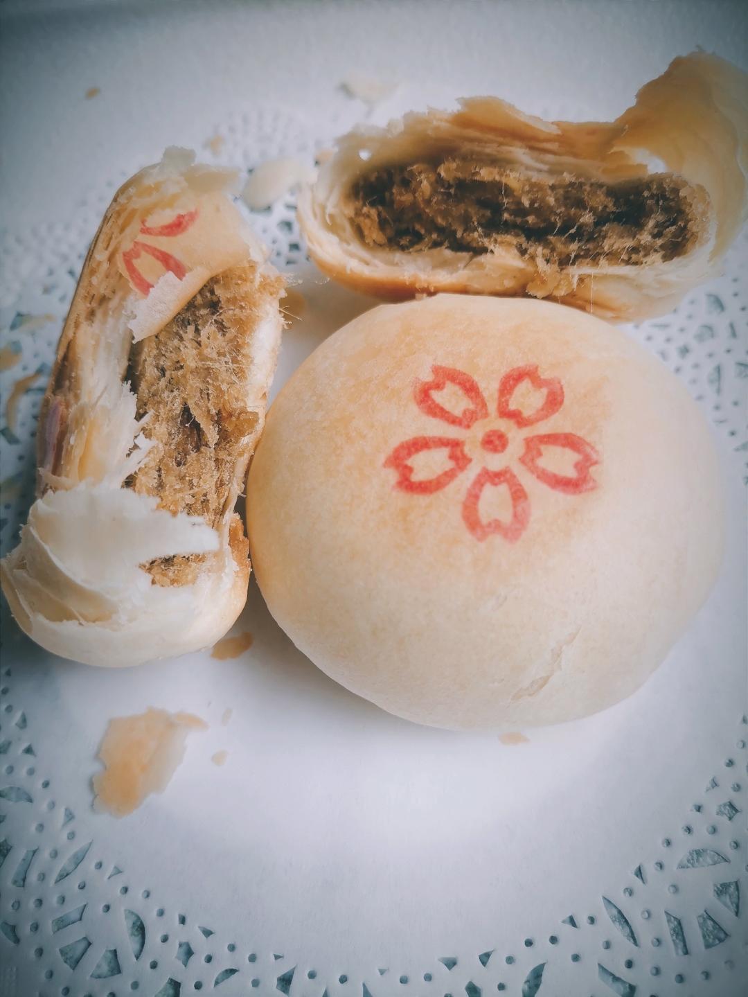 又香又酥的板栗肉松饼，吃一口就放不下啦！