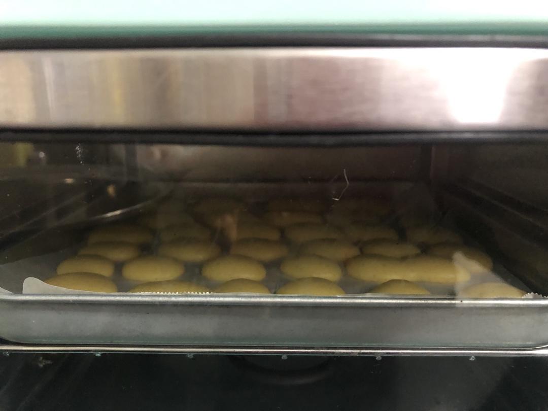 鸡蛋小饼干