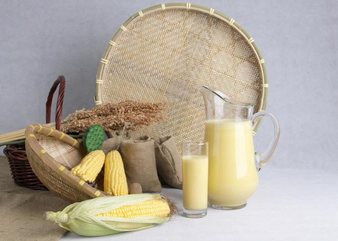 玉米汁制作流程，鲜谷坊鲜榨半成品原料，轻松制作玉米汁的做法