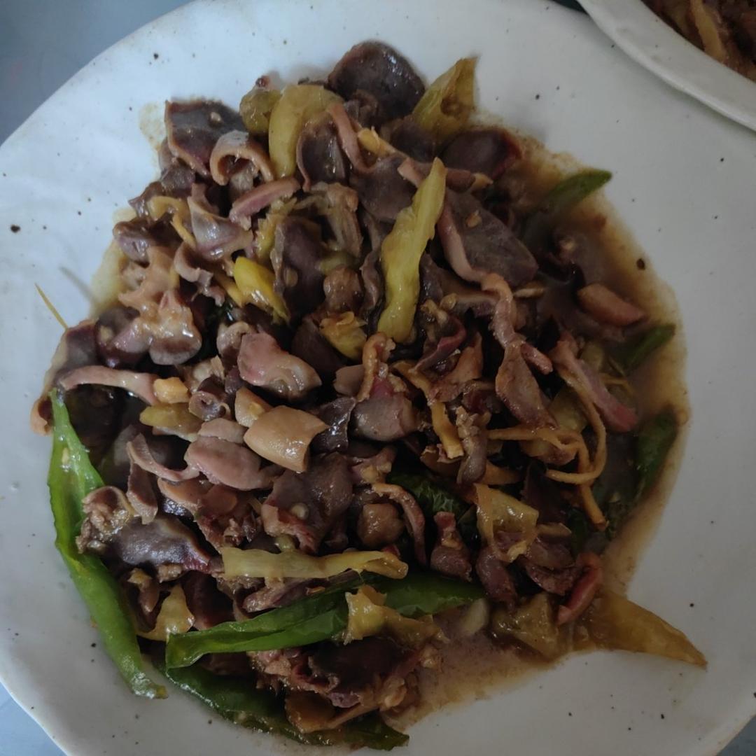 爆炒酸辣鸭胗