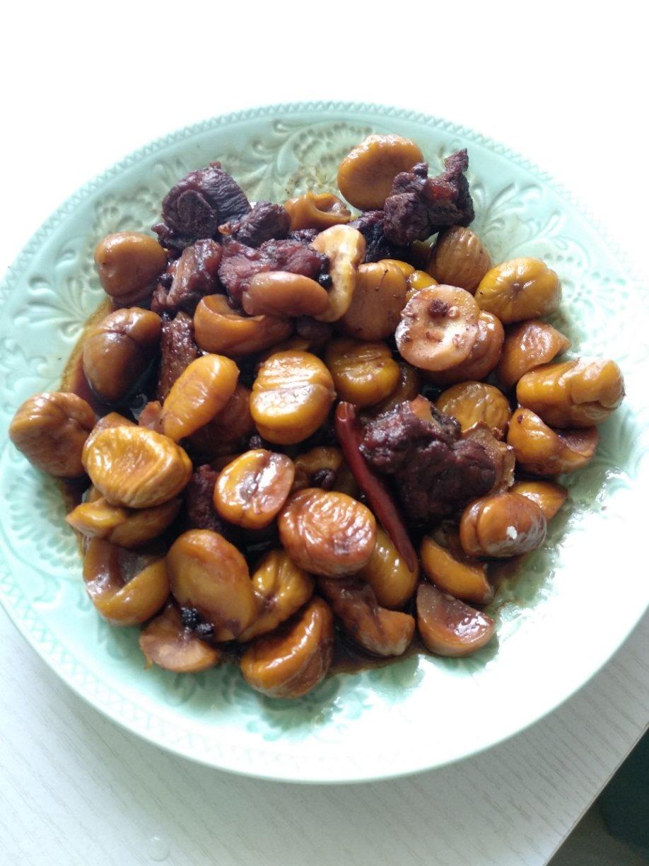 板栗烧排骨