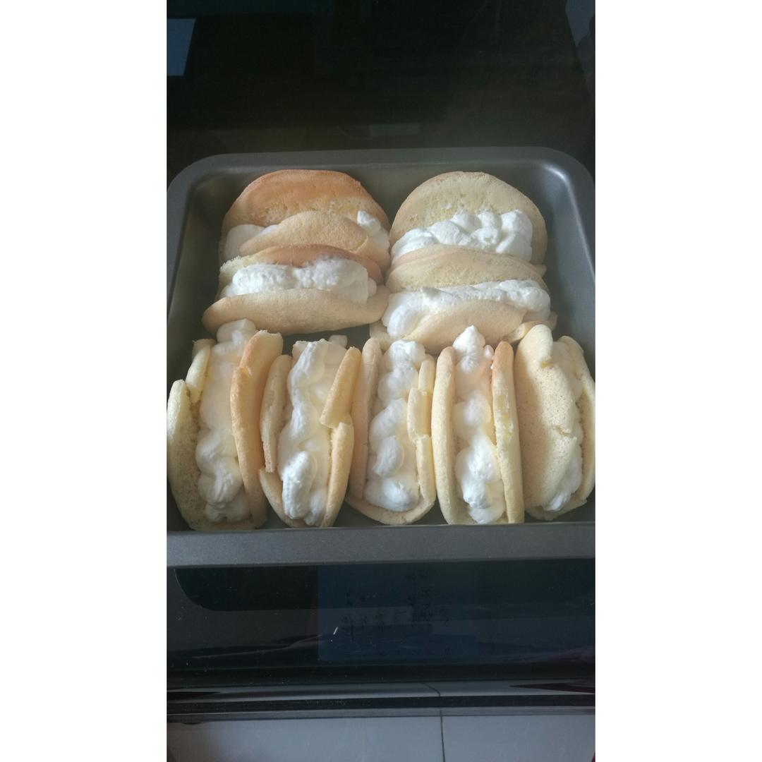 奶油元宝小蛋糕 Yuanbao Cake