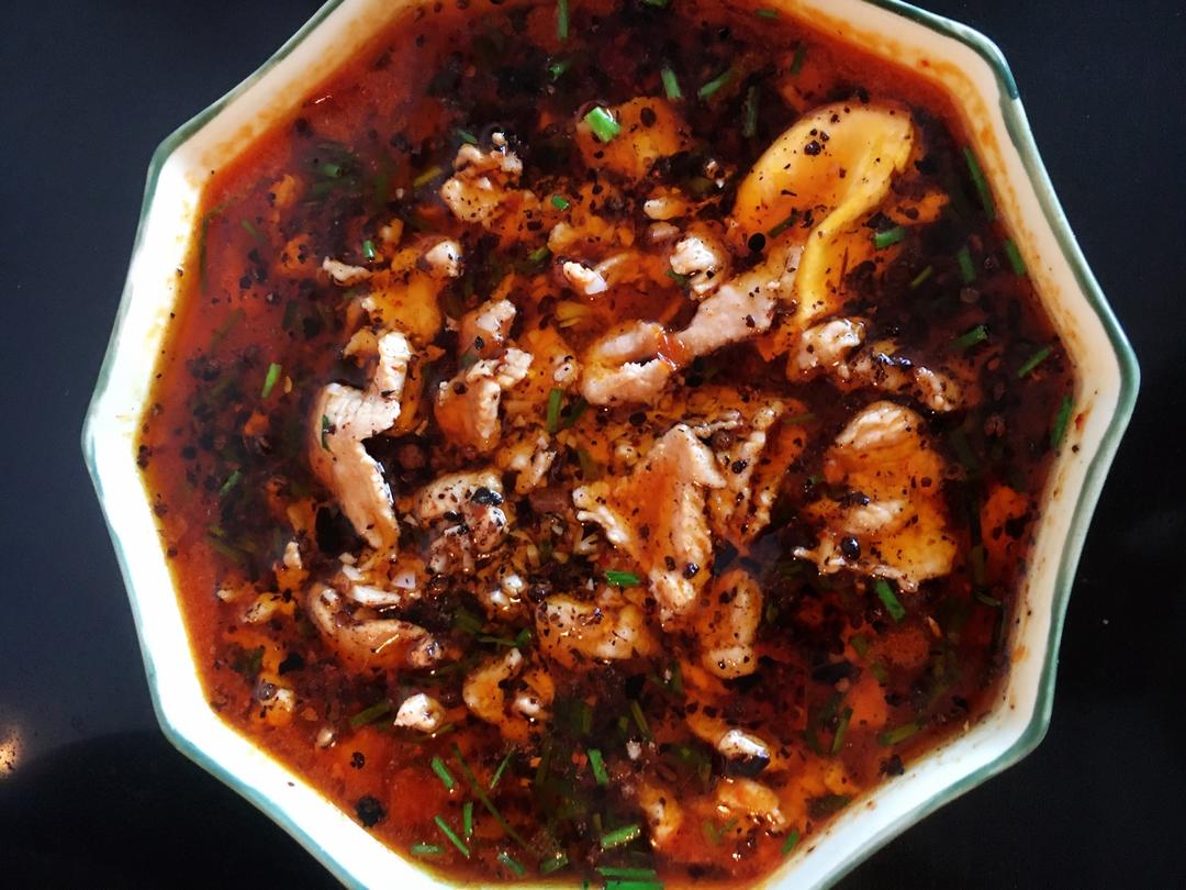 厨师长教你：湖南名菜“血鸭”的第二种做法，原汁原味，香辣可口