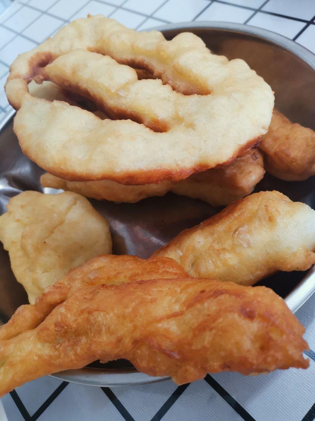 自制无泡打粉油条