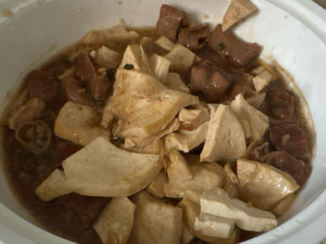 肥肠炖豆腐