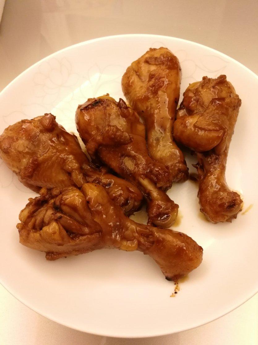 秘制酱油鸡腿