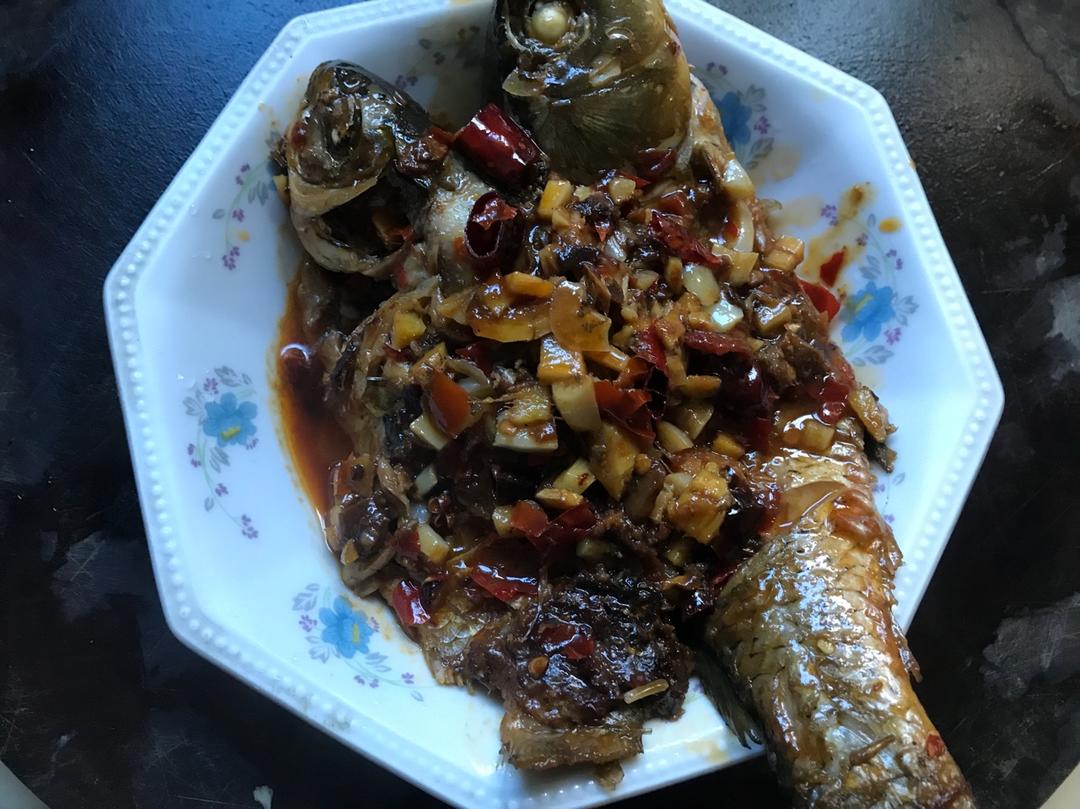 红烧鲫鱼