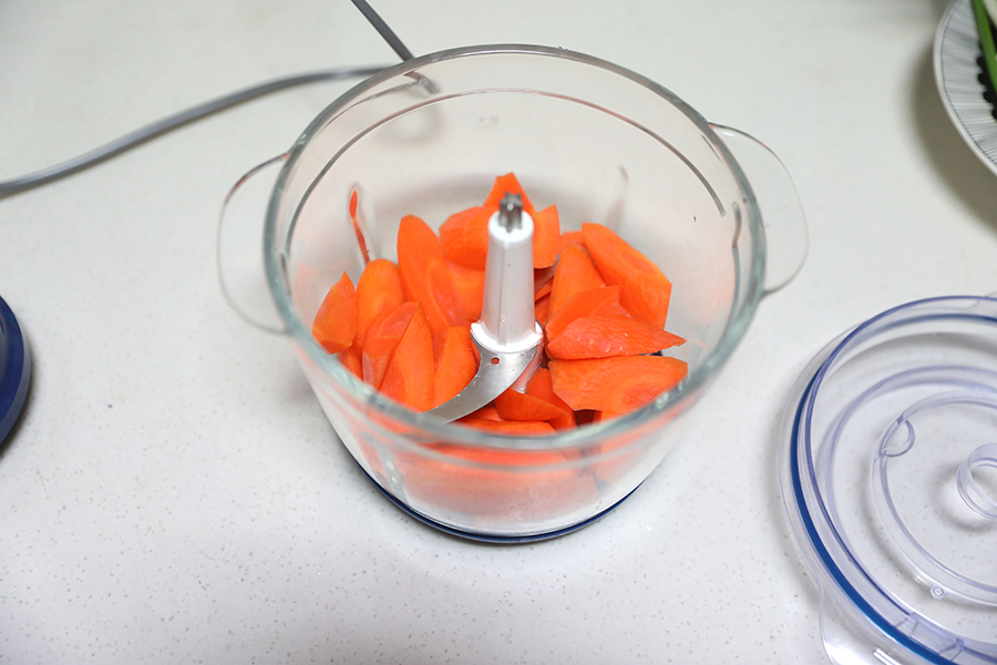 胡萝卜木耳鸡蛋包子——素包子也可以很好吃~的做法 步骤7
