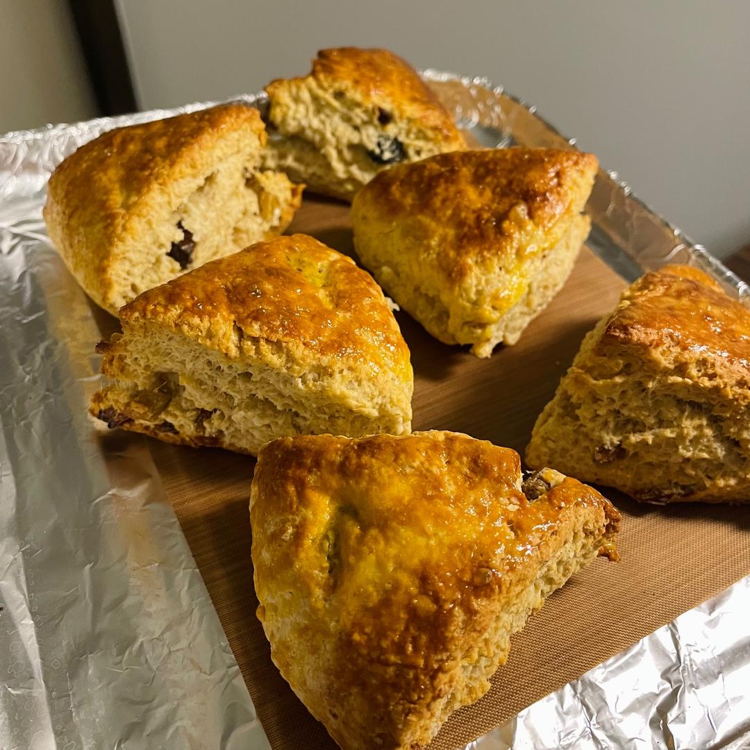 奶酪葡萄干司康