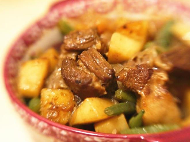 简单三步肉烩菜（土豆、豆角、粉丝）的做法
