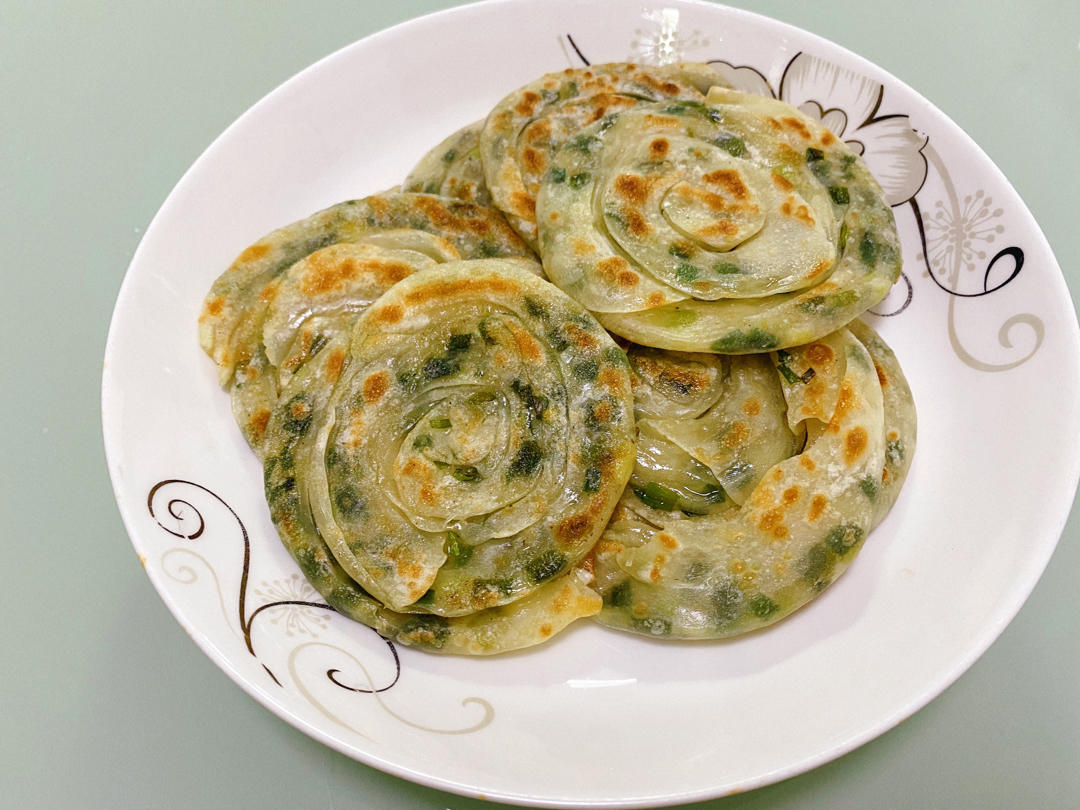 饺子皮葱油饼