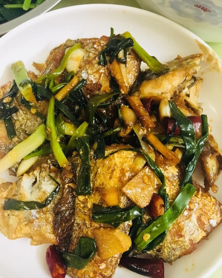 红烧带鱼