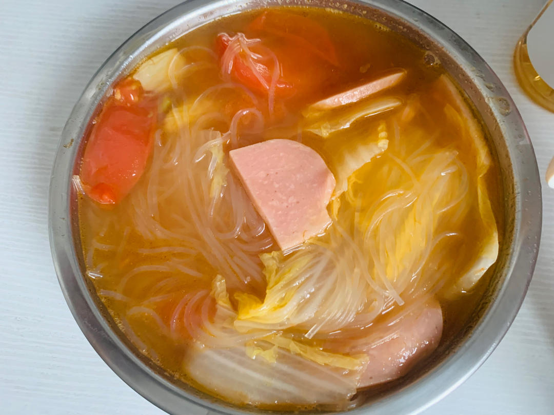 娃娃菜粉丝煲，低卡又鲜美