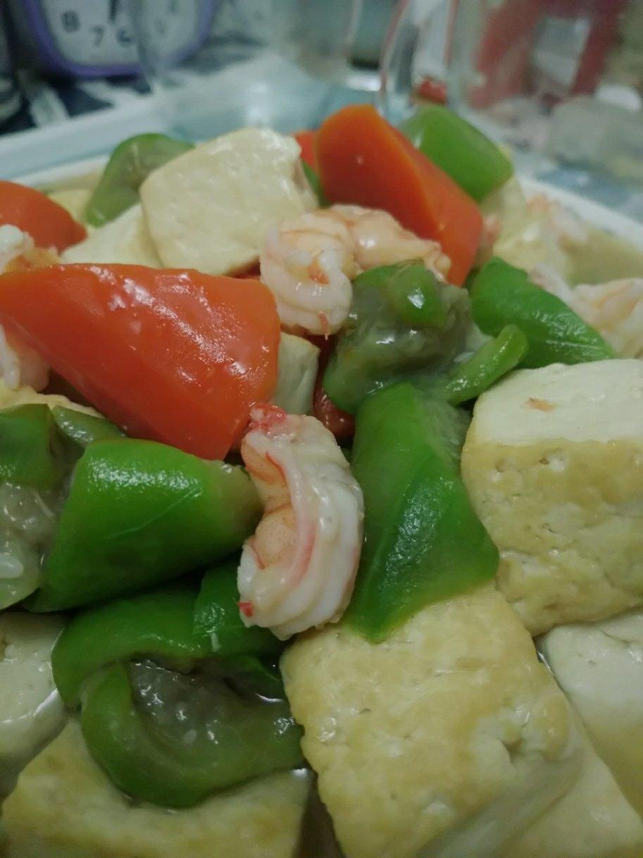 虾仁丝瓜豆腐