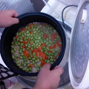 糯香排骨饭电饭煲焖饭系列(七岁儿童版)的做法 步骤12