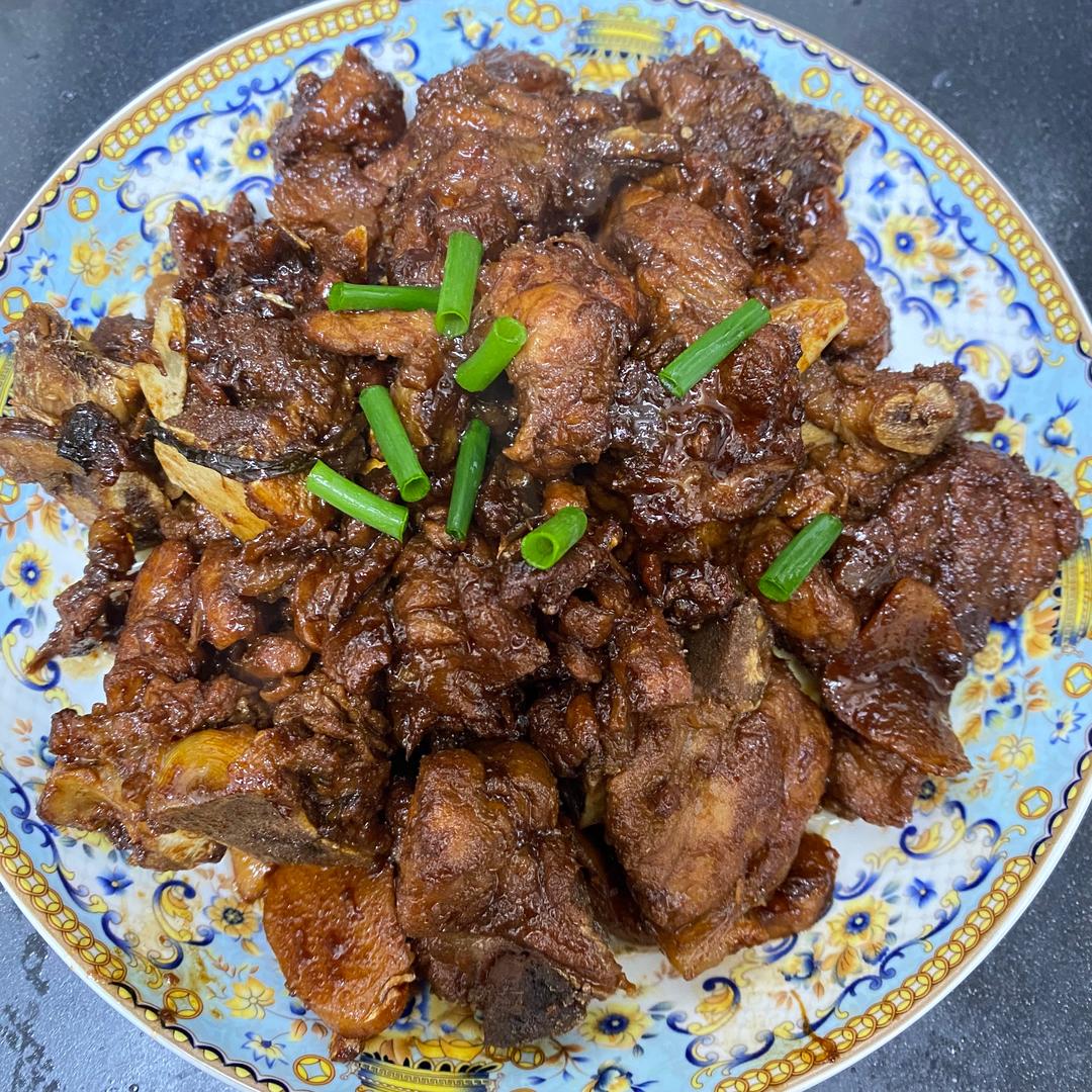 百吃不厌的红烧排骨的做法