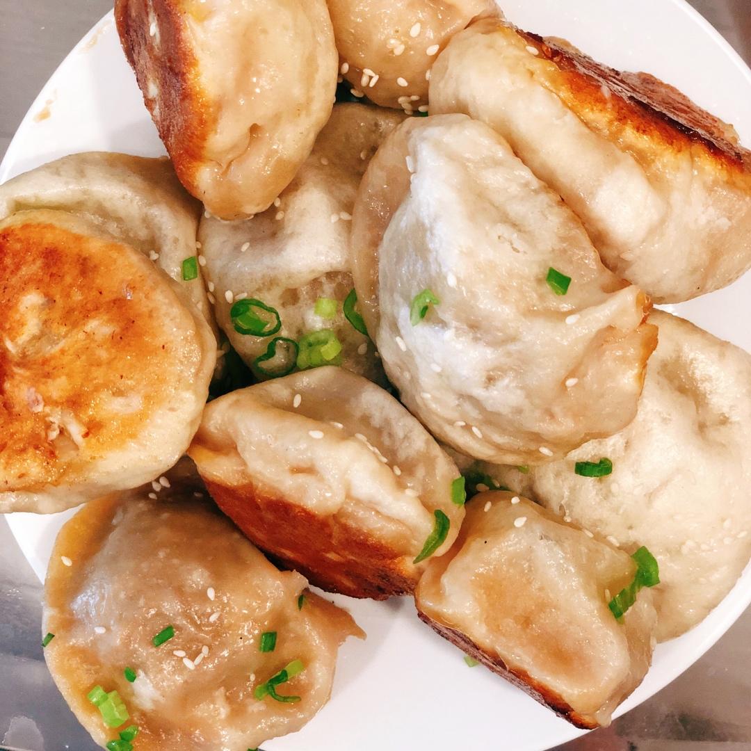 荸荠玉米鲜肉生煎