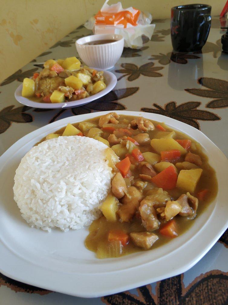 咖喱鸡肉饭