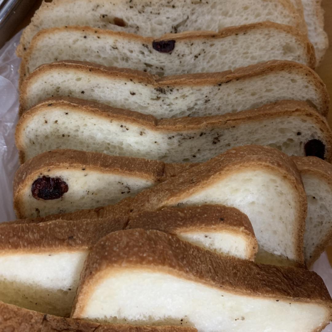 红茶淡奶油蔓越莓吐司🍞……松下面包机自动吐司