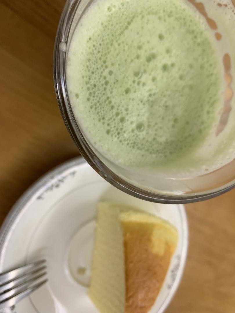 小美 奶泡