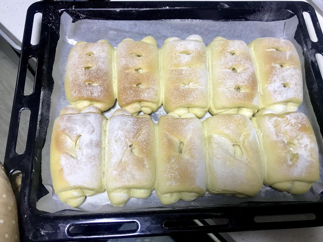 软到不知所措的牛奶卷