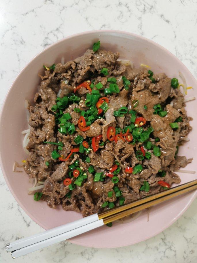 白灼牛肉