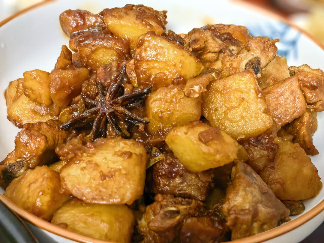 砂锅土豆炖排骨
