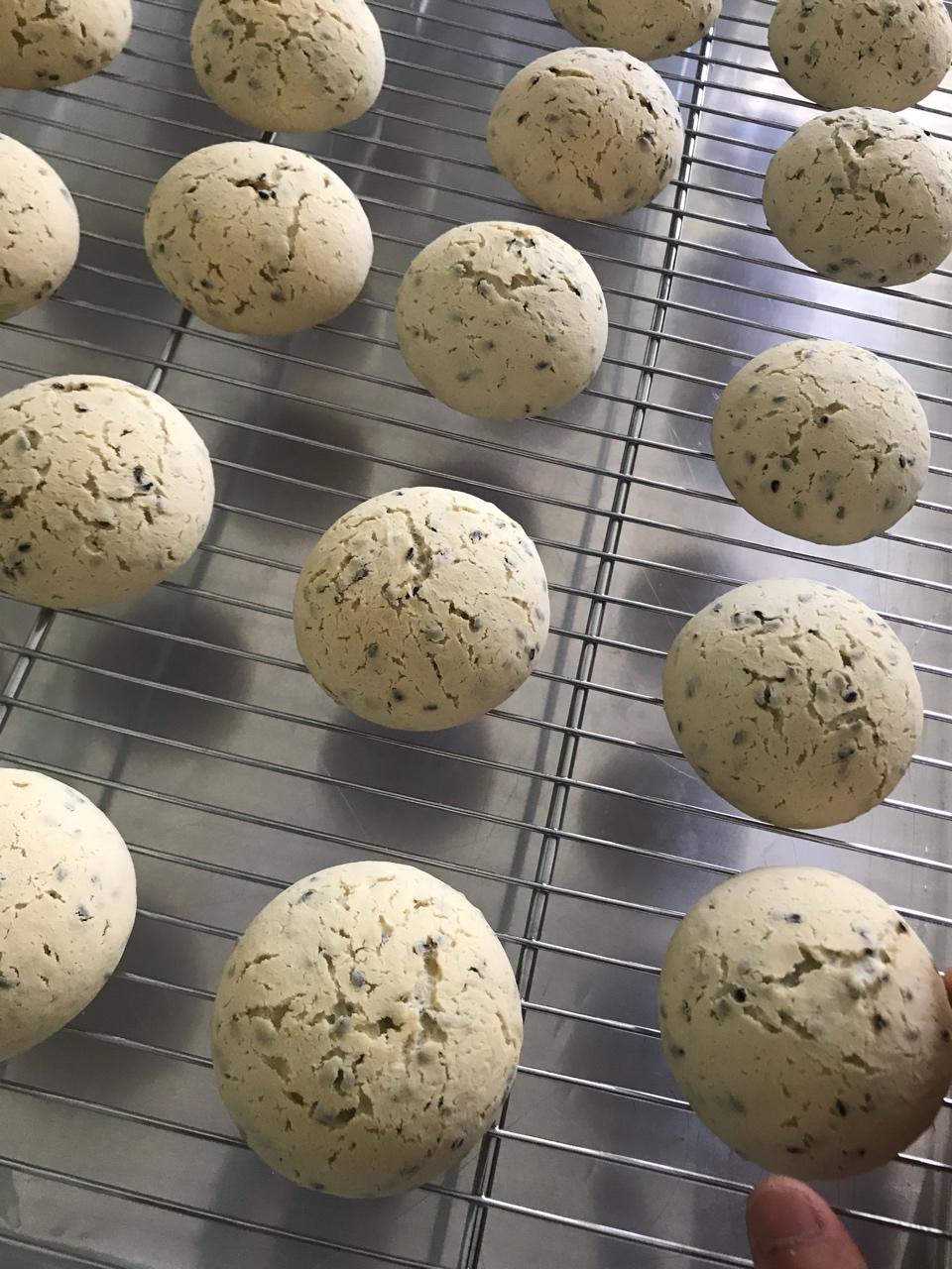 黑芝麻麻薯面包