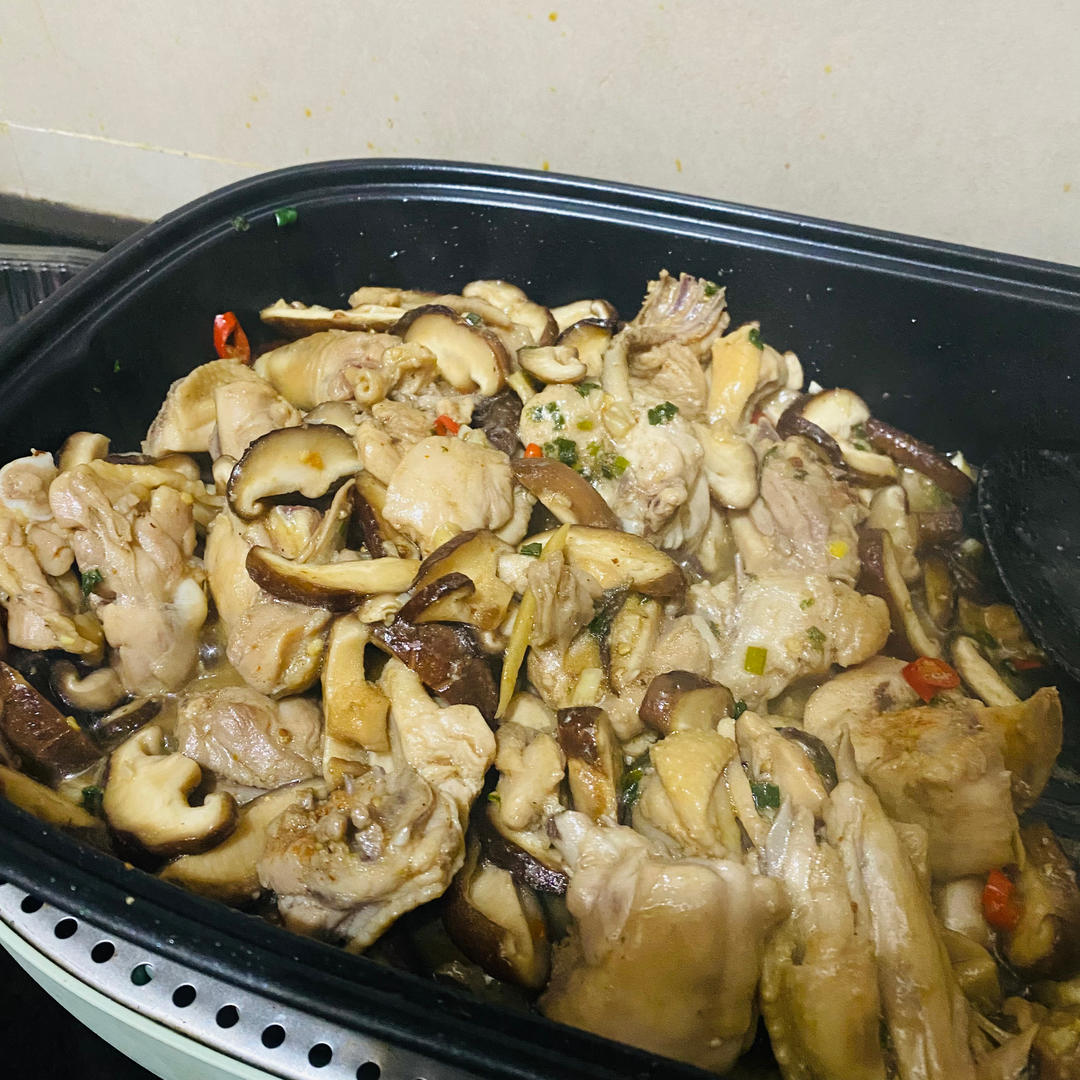 ❤️香菇滑鸡：鸡肉滑嫩，香菇入味‼️