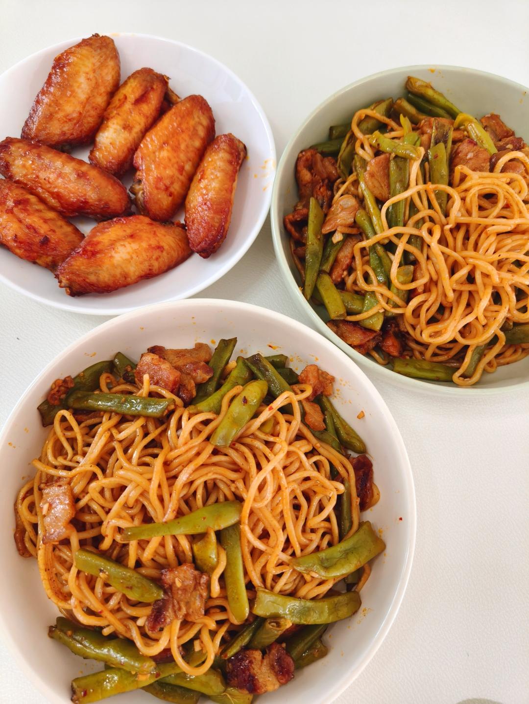 香辣豆角焖面
