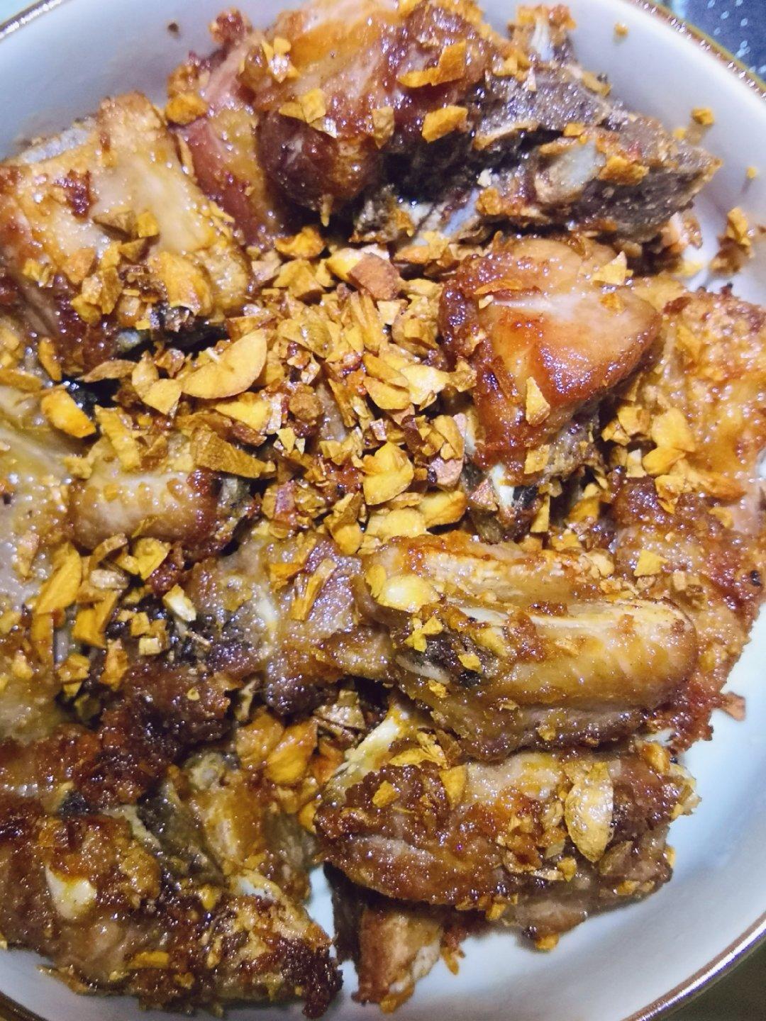 金牌蒜香排骨