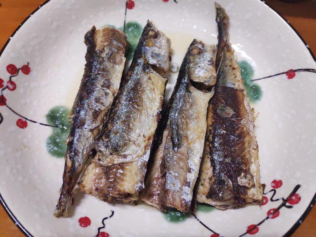 煎秋刀鱼（超简约）