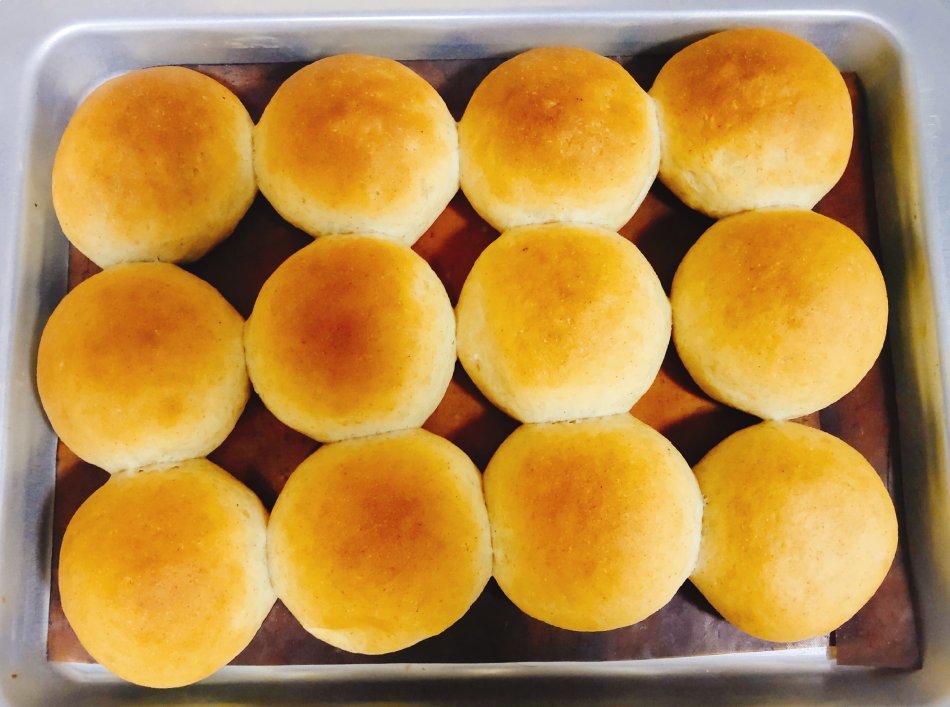 黑全麦小餐包