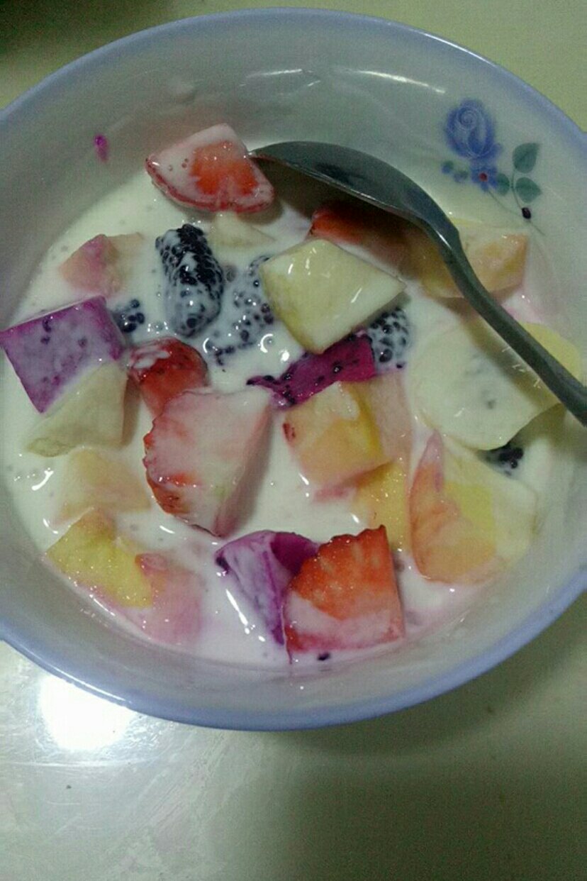 堂妈的酸奶水果捞