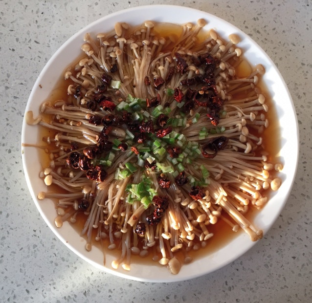 油泼金针菇