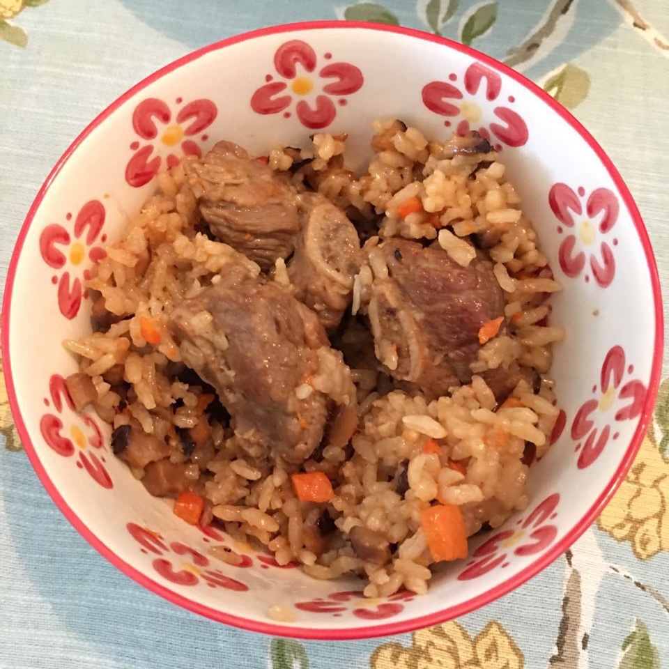 喷香排骨焖饭（爆好吃）