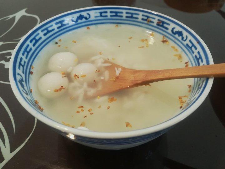 【桂花酒酿圆子】