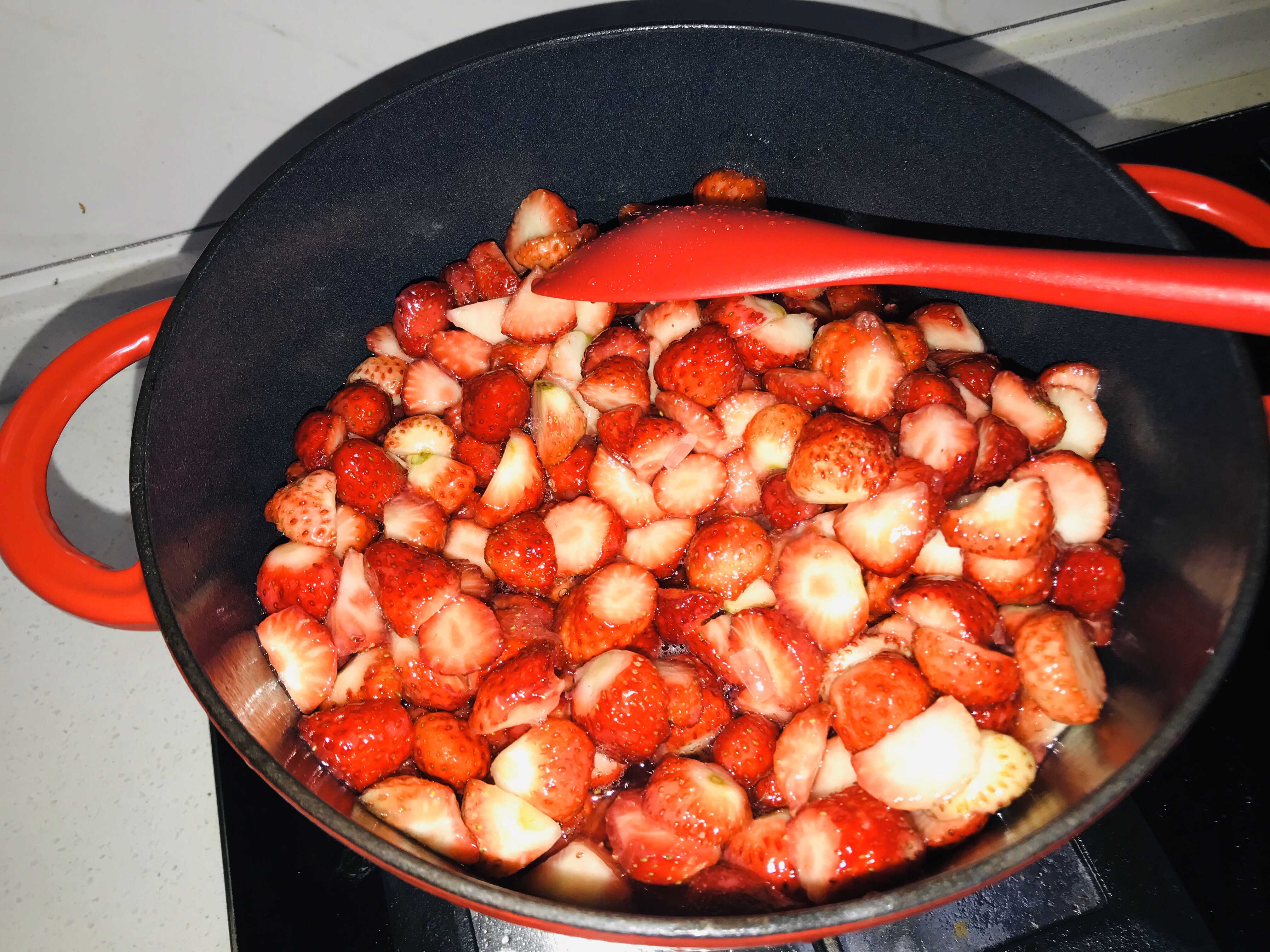 草莓酱 ＤＩＹ🍓的做法 步骤4