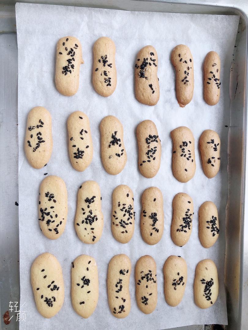 鸡蛋饼干（适合出牙期宝宝）