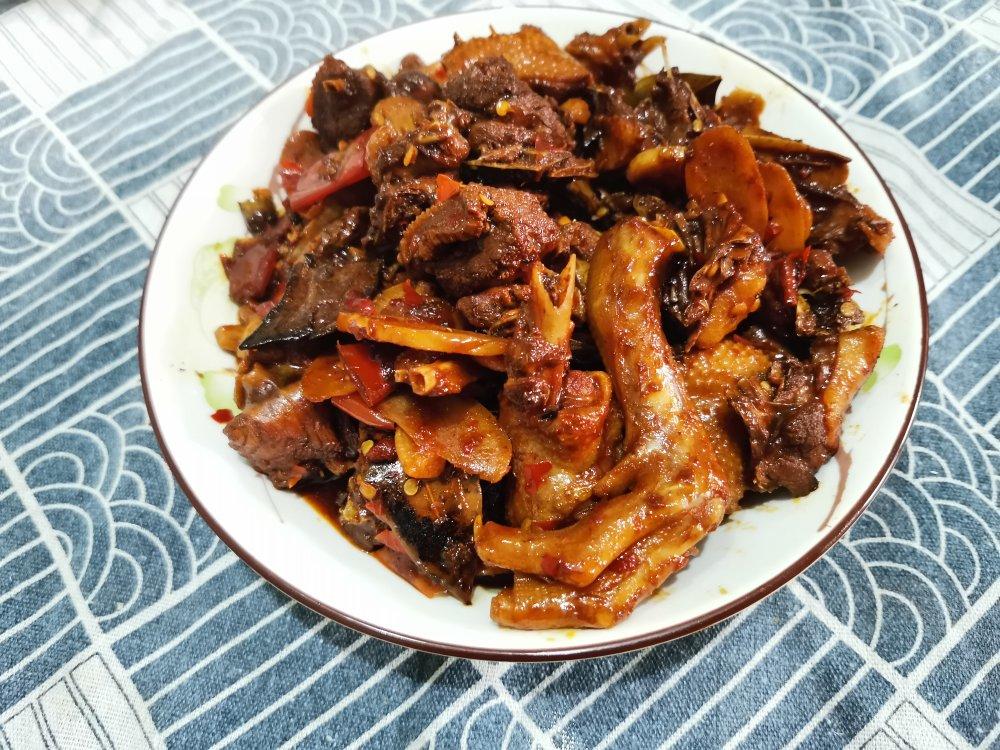 家常姜爆鸭（红烧鸭肉）