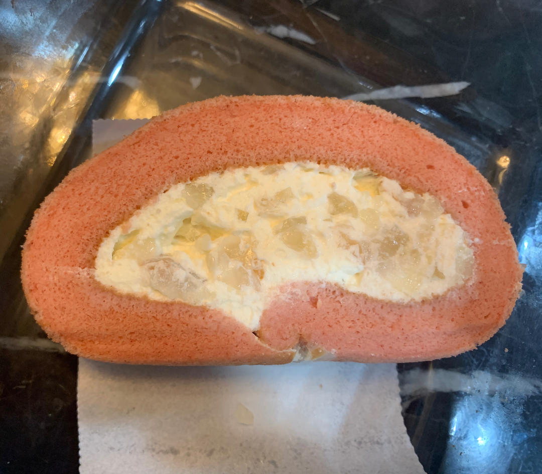 《Tinrry+》粉红荔枝蛋糕卷